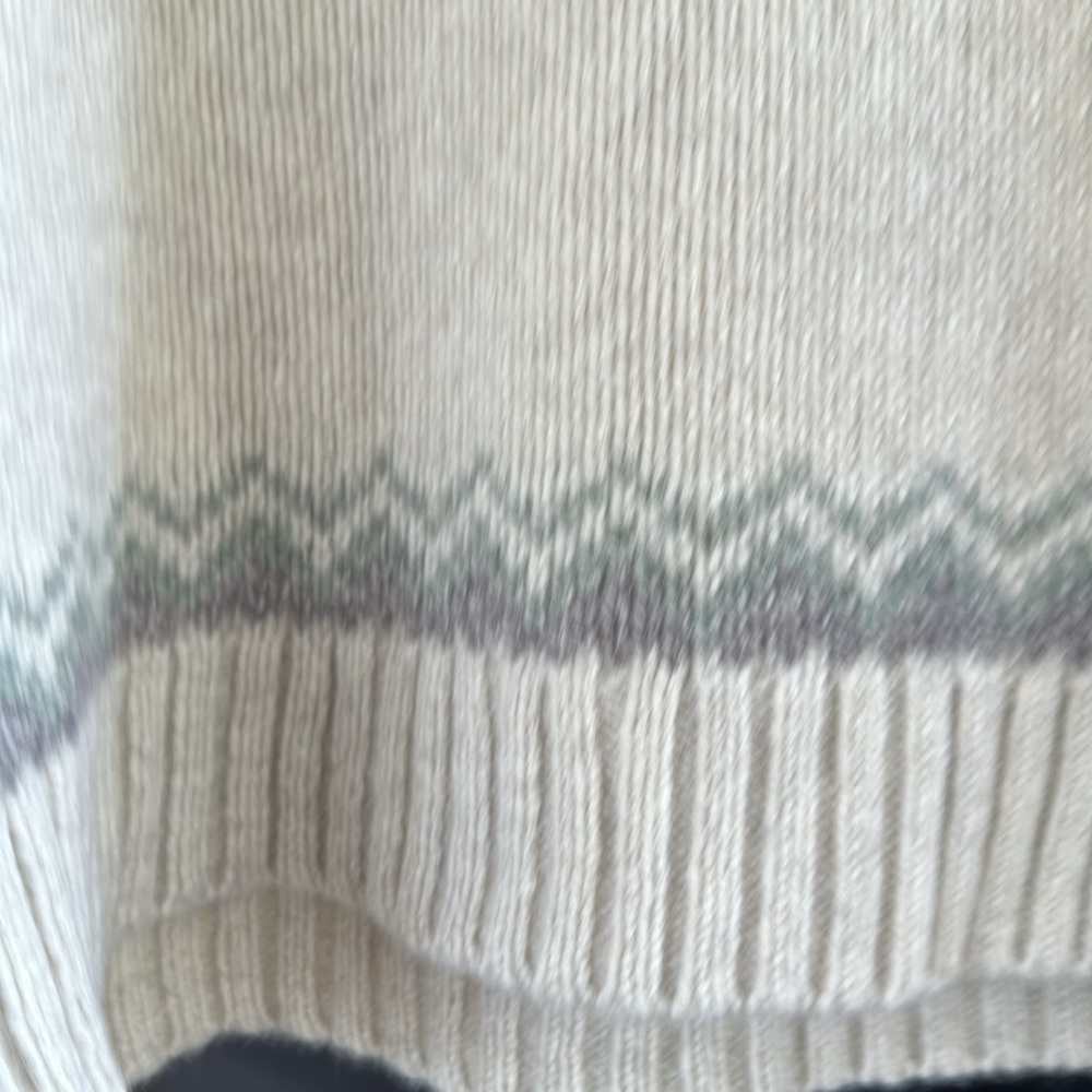 LL Bean Classic Heritage Fair Isle Cream Gray 100% Lambs Wool Women’s Sweater M - Picture 17 of 17